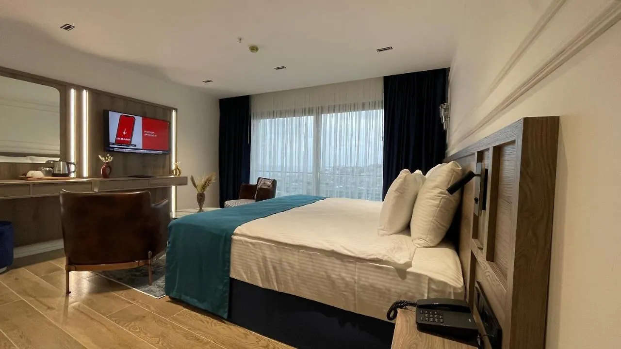 ****  Mona Bosphorus Hotel Istanbul Turcia