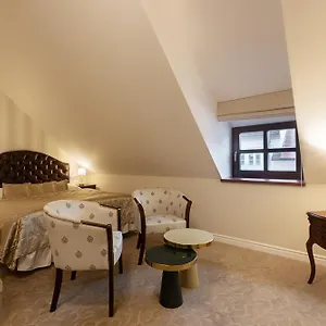 Hoffmeister Hotel Praga