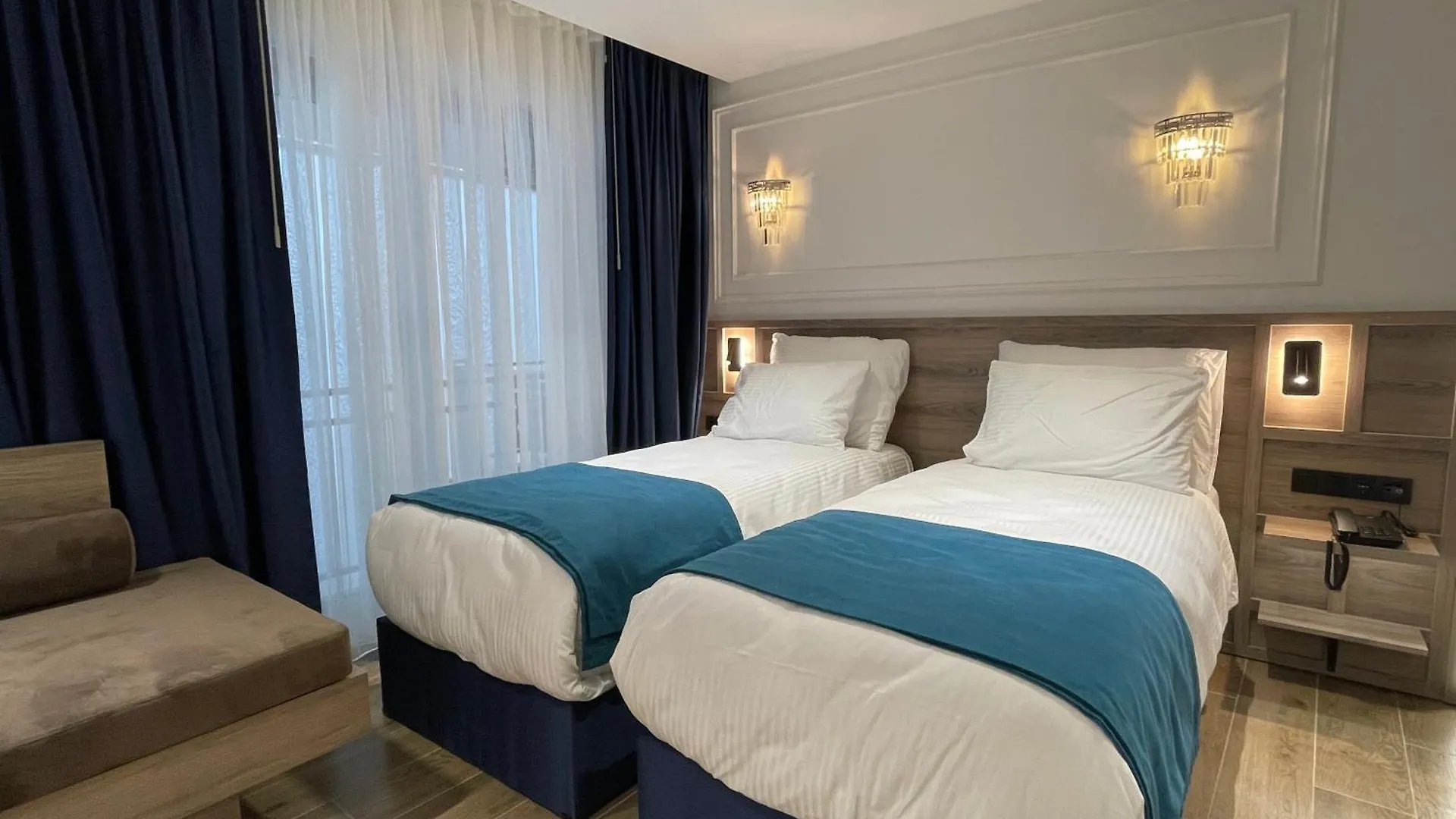 Mona Bosphorus Otel İstanbul 4*,  Türkiye